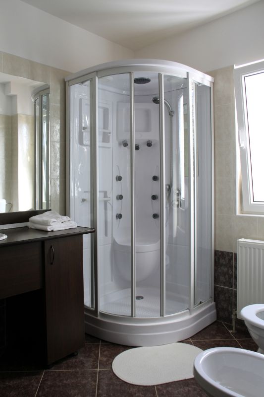 Functional Shower Space